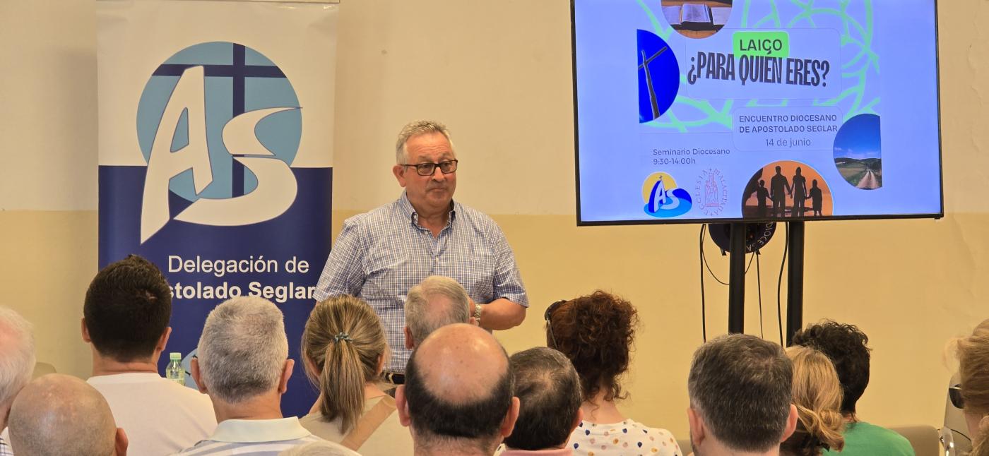 Los laicos comparten una mañana de testimonios, formación, oración y vida