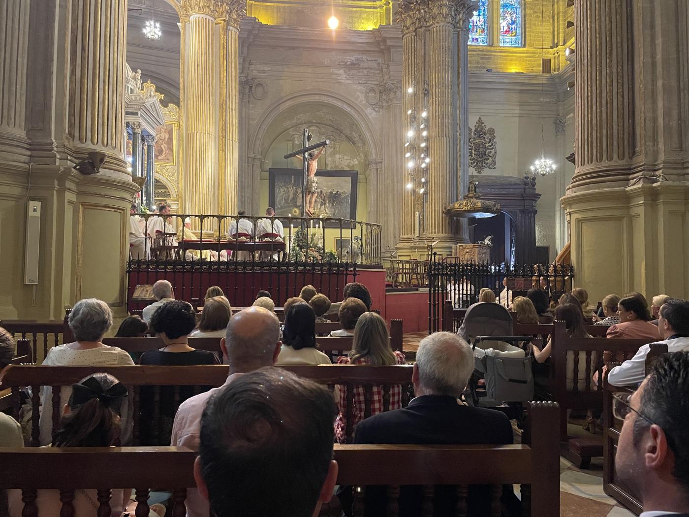 Ordenación sacerdotal de Antonio del Río y José Ignacio Postigo en la Catedral de Málaga // E. LLAMAS