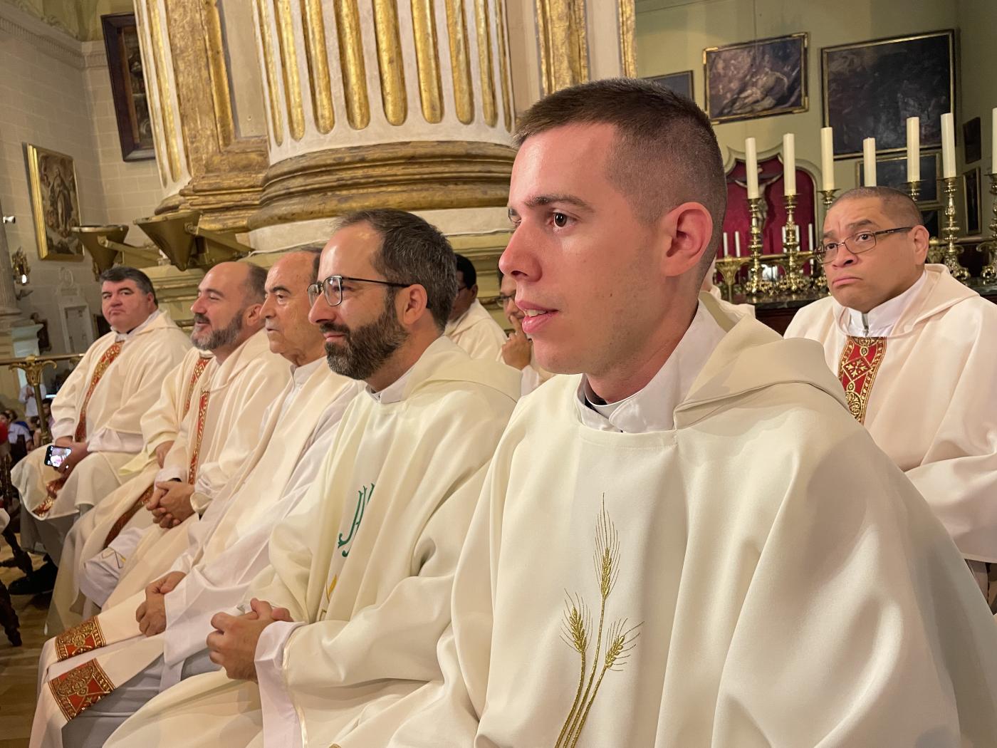 Ordenación sacerdotal de Antonio del Río y José Ignacio Postigo en la Catedral de Málaga // E. LLAMAS