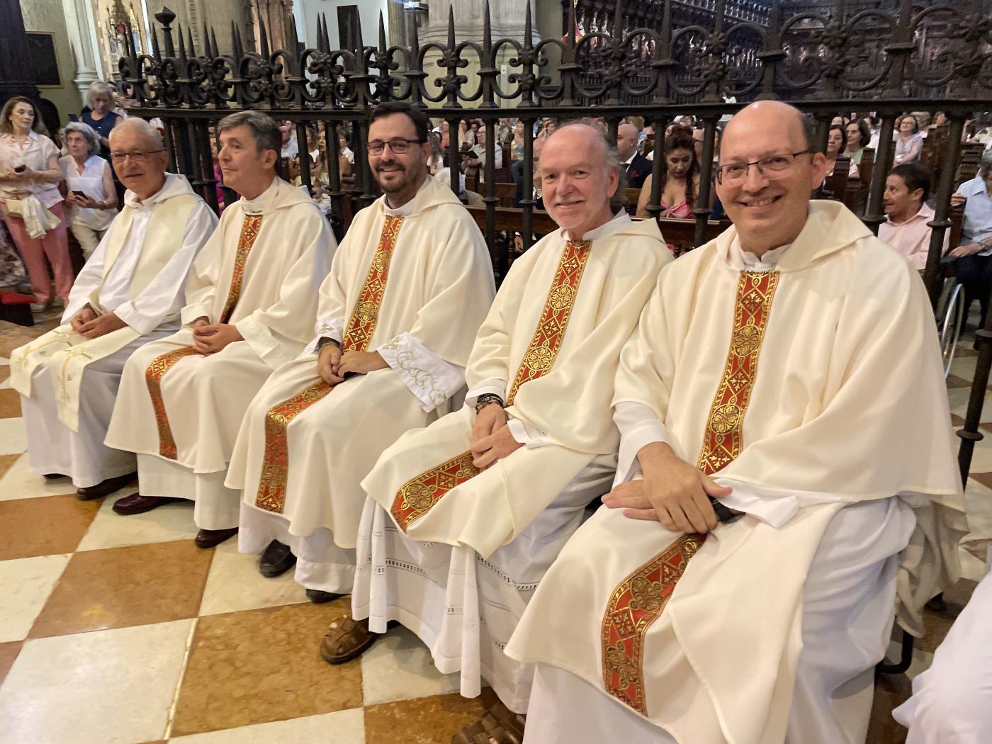 Ordenación sacerdotal de Antonio del Río y José Ignacio Postigo en la Catedral de Málaga // E. LLAMAS