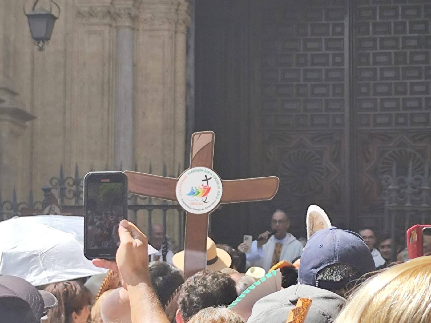 El «júbilo jubilar» llega a los fieles de Fuengirola-Torremolinos y Archidona-Campillos