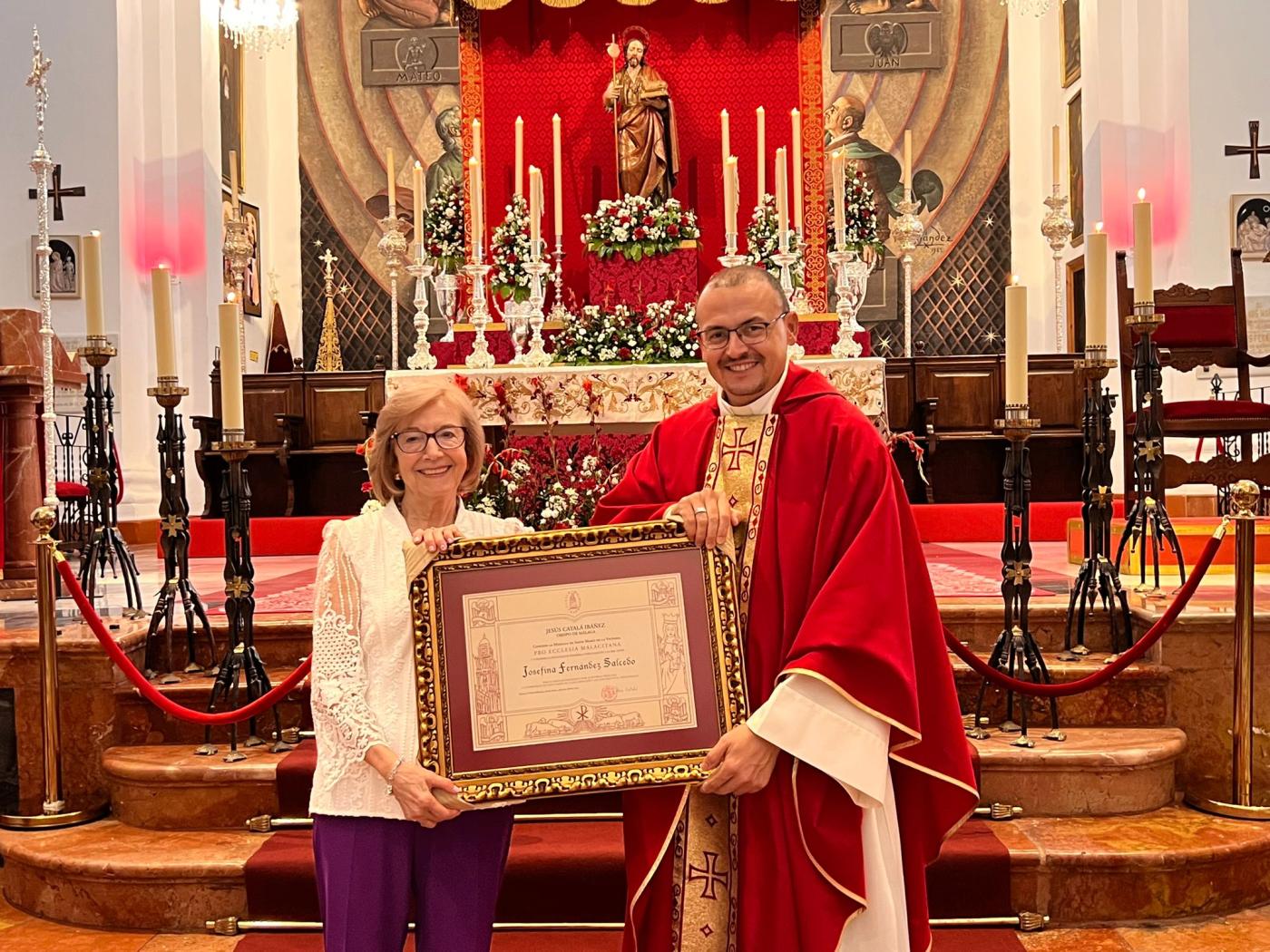Josefina: «Compartir la fe en la parroquia me ayuda muchísimo»
