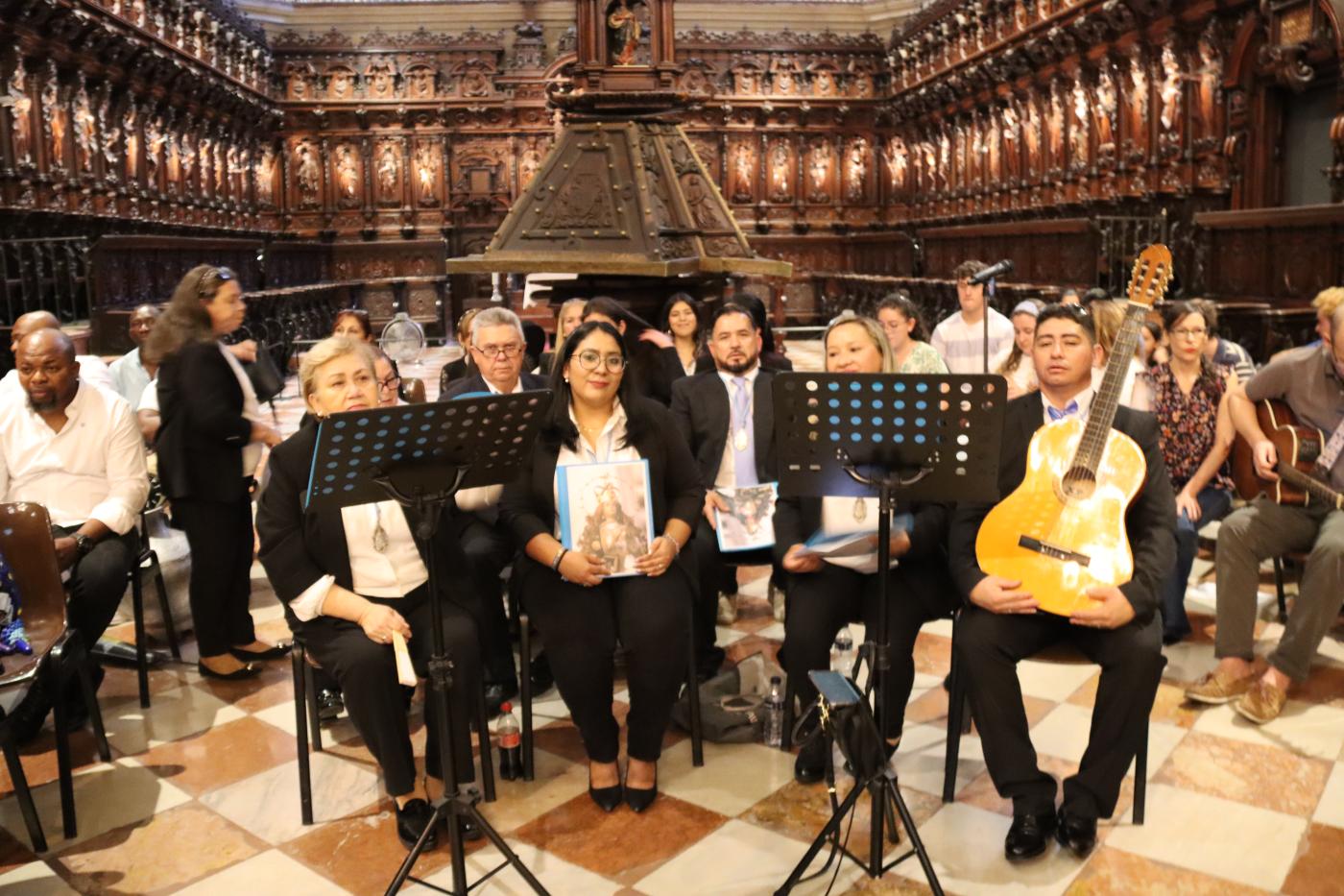 El Círculo de Silencio aborda la realidad laboral de los migrantes