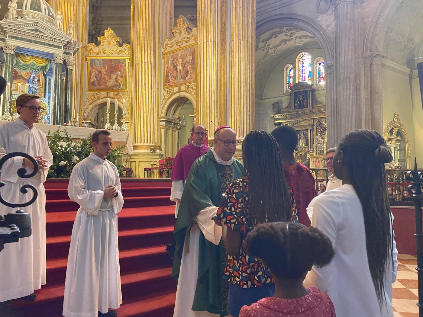 Las personas migrantes y refugiadas, en Iglesia Noticia