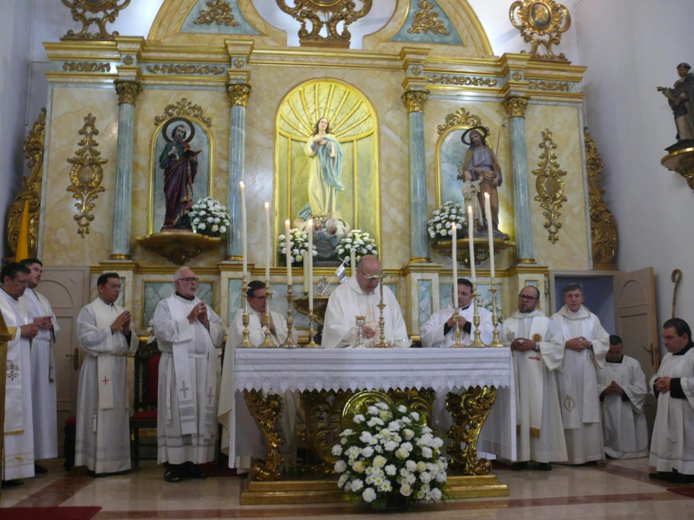 Villanueva de Tapia celebra los 400 años de su parroquia