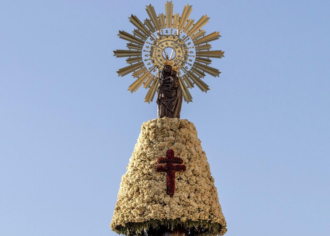 Carta desde la fe de Mons. Satué: "Ser Madre y Pilar"