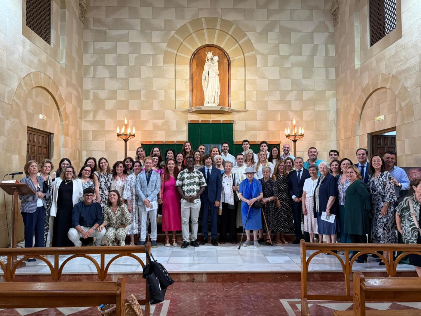 El Colegio Sagrada Familia El Monte inauguró su centenario