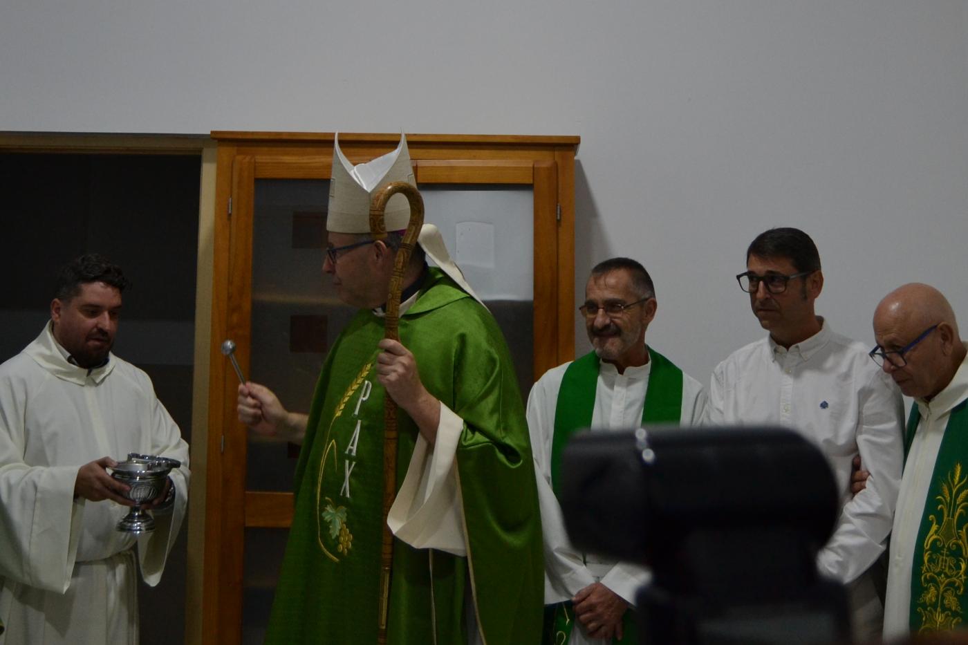 Bendición de los salones parroquiales de Alhaurín de la Torre