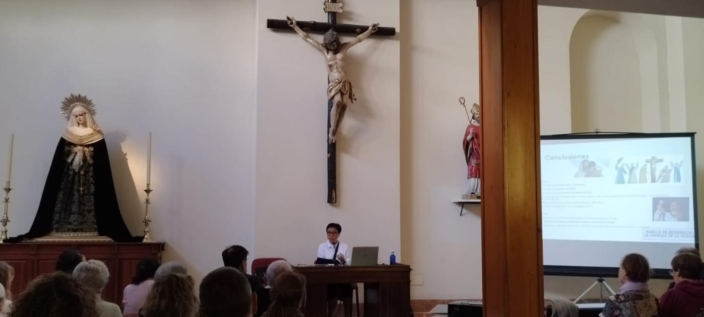 Los ministros extraordinarios de la comunión concluyen su formación