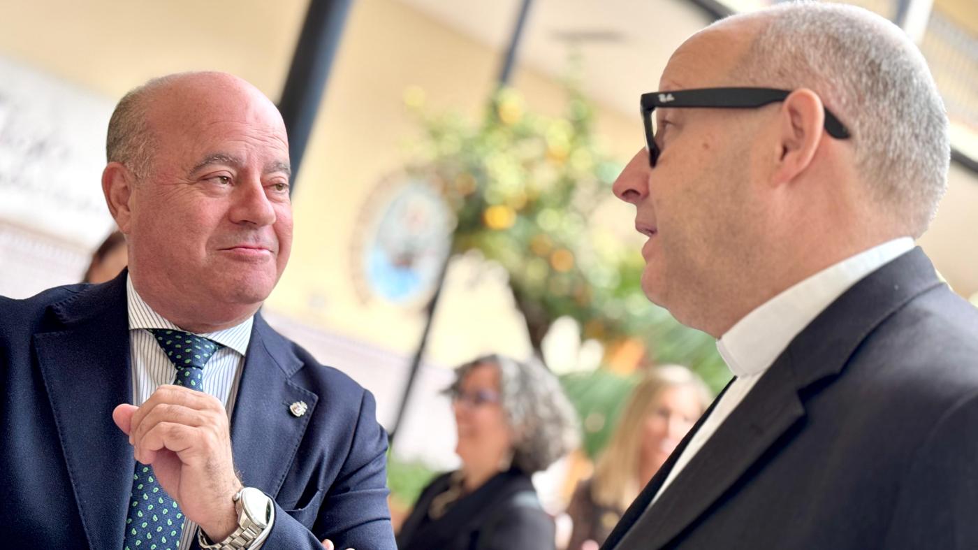 Queda inaugurado el curso para los 600 docentes que se forman en Antequera