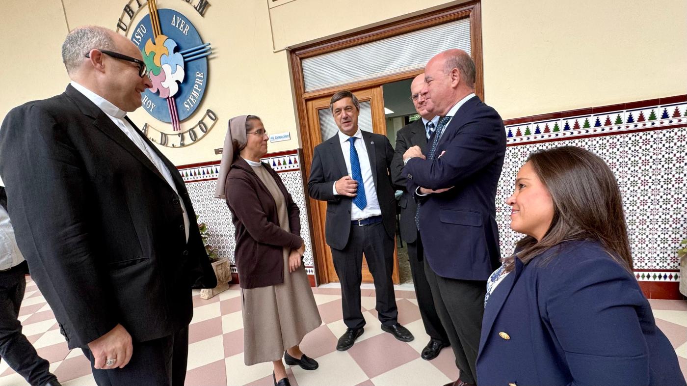 Queda inaugurado el curso para los 600 docentes que se forman en Antequera