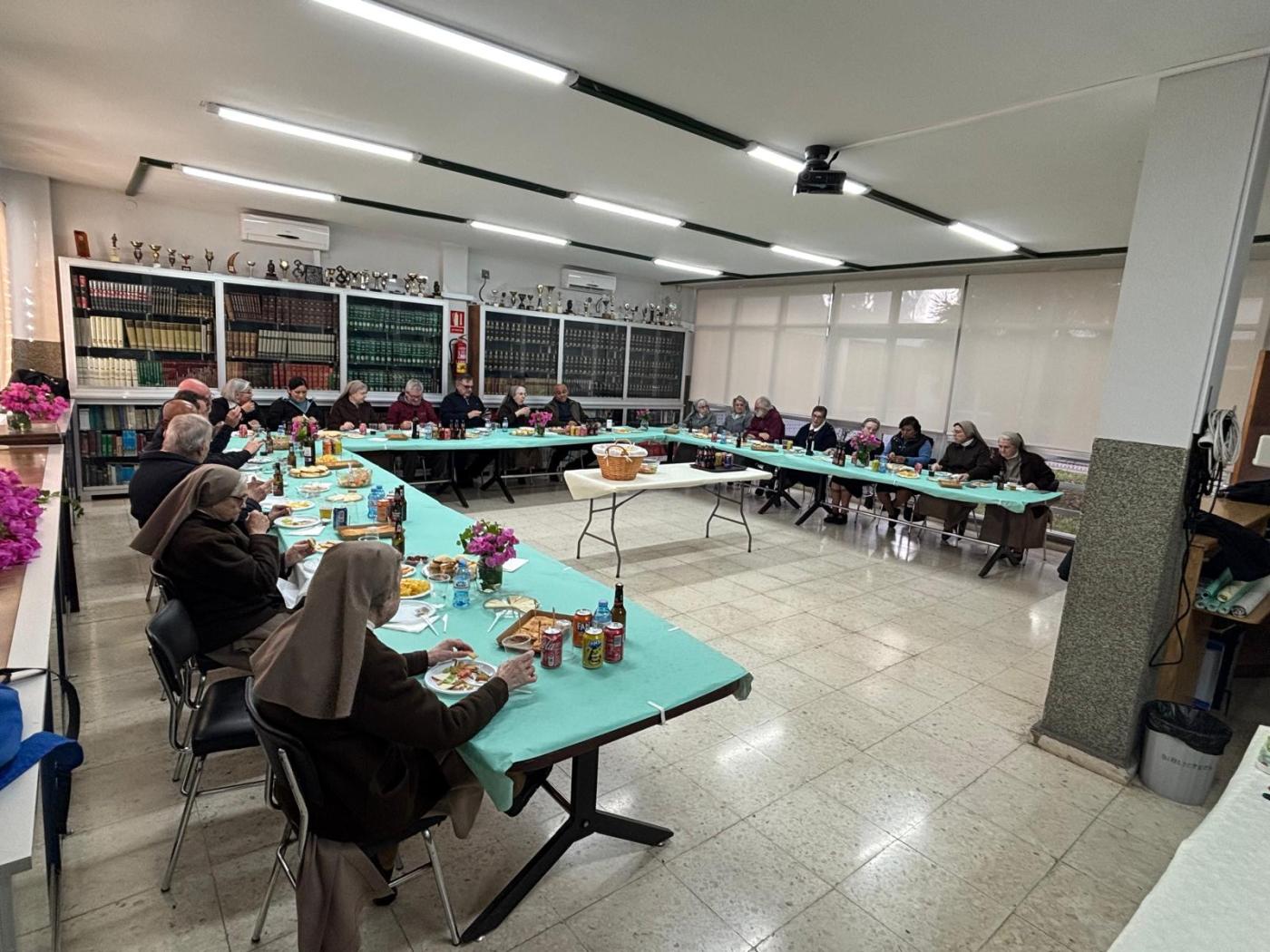 Religiosas, religiosos, clero y consagrados de Melilla comienzan juntos el Adviento