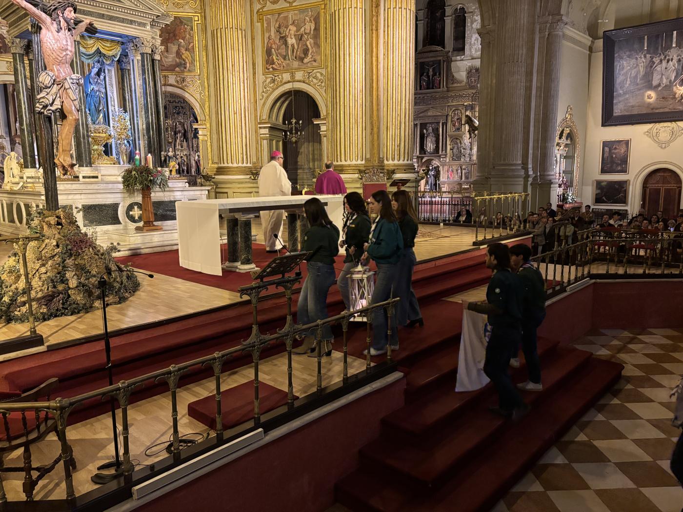 «Difundamos con generosidad la luz que Dios nos regala en esta Navidad»