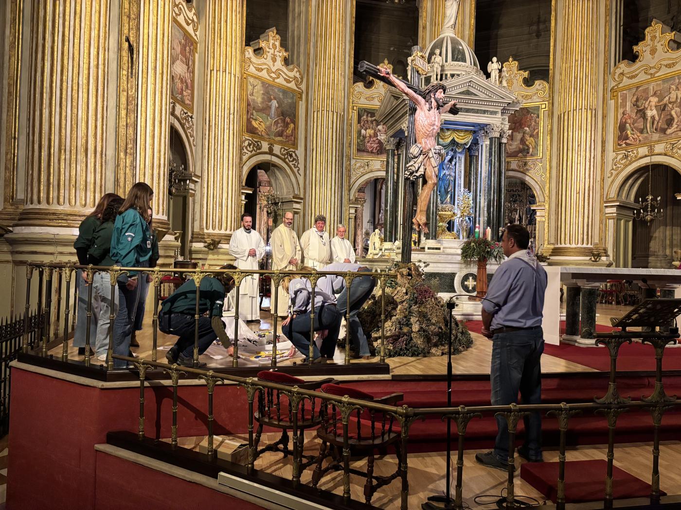 «Difundamos con generosidad la luz que Dios nos regala en esta Navidad»