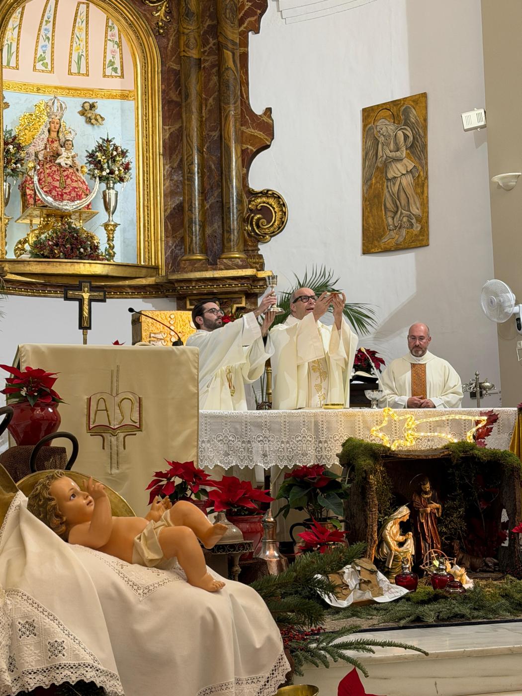 El Obispo reza junto a la comunidad de Alhaurín el Grande golpeada por varios trágicos sucesos