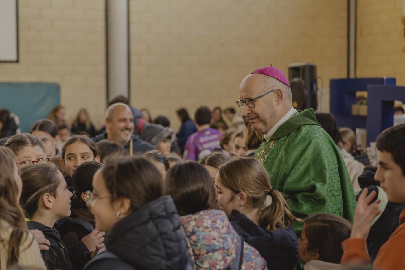 Más de 700 niños y adolescentes compartieron talentos