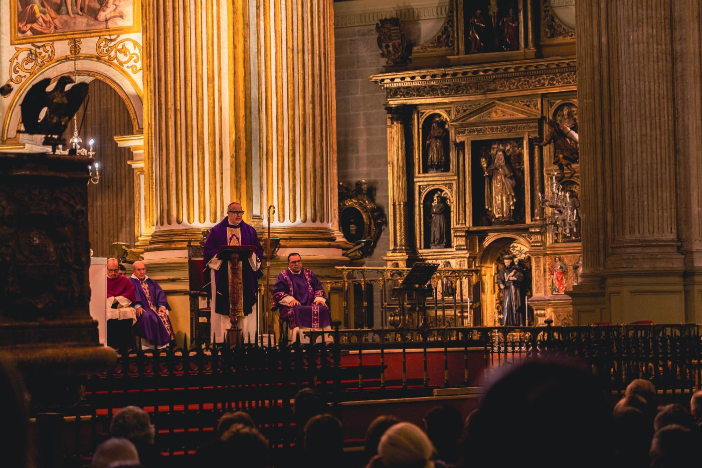 Mons. Satué: «Aunque el dolor nos encoja el alma, podemos mirar el futuro con confianza»