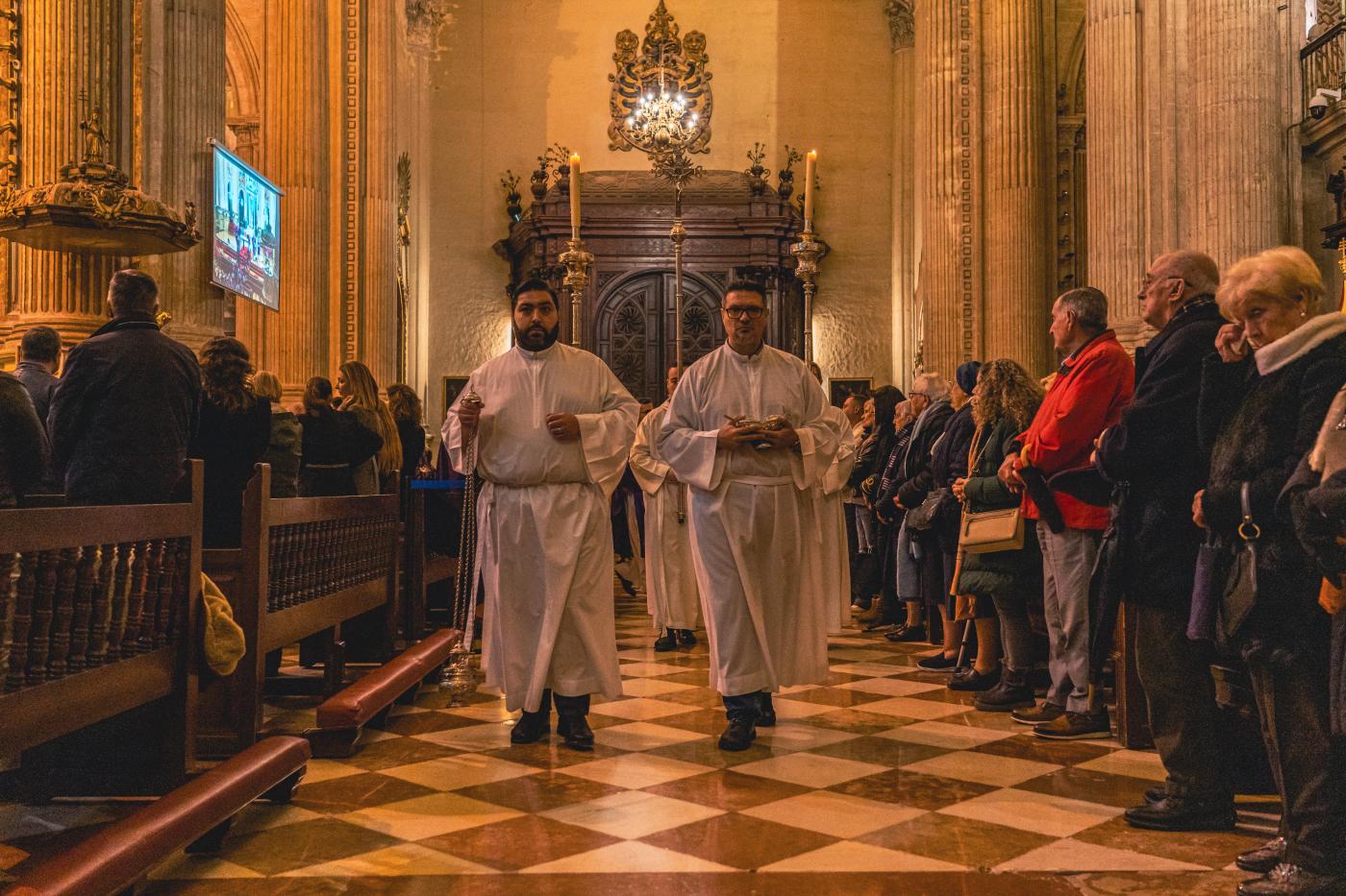 Misa por las víctimas del accidente ferroviario celebrada en la Catedral de Málaga