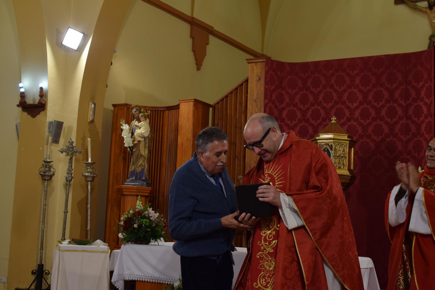 El Obispo, tras su visita: «El reto de futuro es dotar de una estructura arciprestal, dar cuerpo a la Iglesia en Melilla»