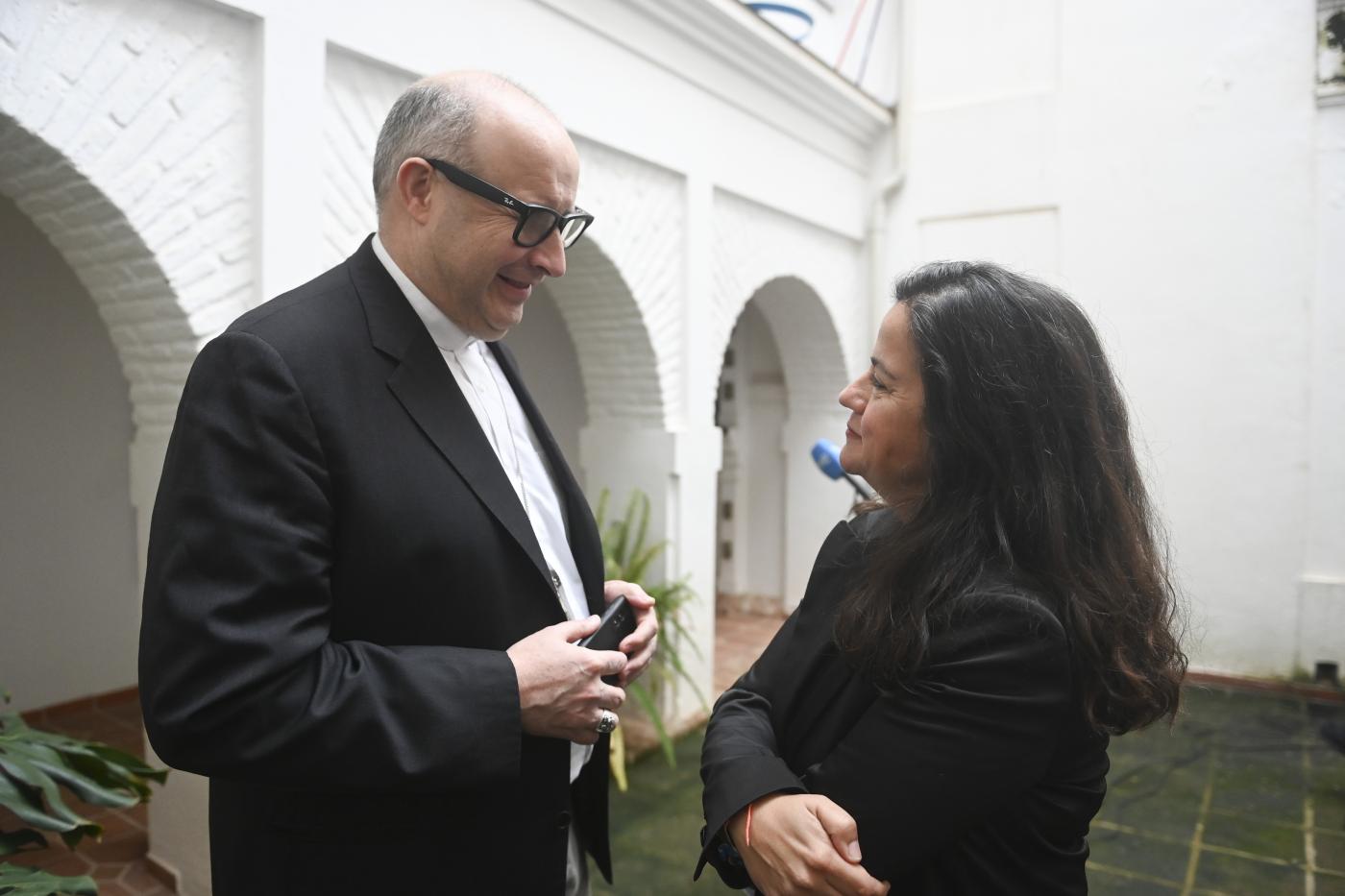 El obispo entrega los premios Cardenal Herrera en su decimotercera edición